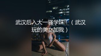 去姥姥家给收玉米在地里与女儿野战姥姥贴心的给准备了垫子