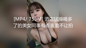 小吃店女厕偷拍来吃东西年轻少妇的多毛小黑鲍