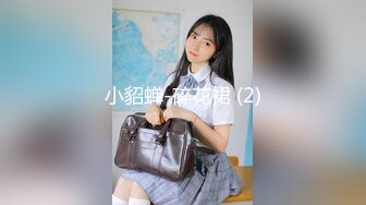 【粉丝福利】宏翔最新视频,拍写真洗澡被工作人员冲进来强上