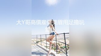 [MP4/ 757M] 颜值高身材好全程露脸极品学妹跟小哥啪啪给狼友看，乖巧的舔弄大鸡巴让小哥玩着奶子舔着逼