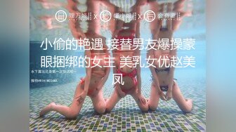 牛仔裤白色T恤御姐 这高挑娇躯笔直大长腿让人欲罢不能，各种享受真刺激