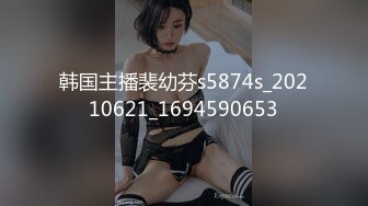 -韵味熟女妈妈比个吖 使劲宝贝 儿子 用力 啊啊 快操妈妈 儿子无套猛怼妈妈的稀毛鲍鱼