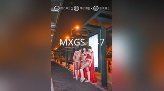 [MP4]约良家妹子啪啪带回房间聊聊天再开操骑在身上舌吻摸逼