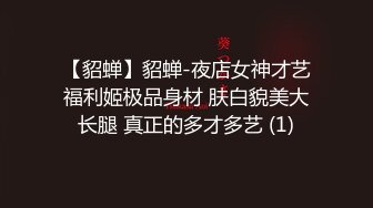 【金主体育生直男】上 捷克猎人 金主足球体育生直男 金钱诱惑无套开苞 射完把精液推进菊花 体育生包皮屌无毛很嫩 体育生直男双臂纹身超帅 一颦一笑非常勾魂 绝对精