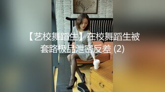 看看骚逼熟女母狗屁眼里的是什么