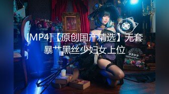 婚纱影楼TP穿白色婚纱的漂亮准新娘嘘嘘