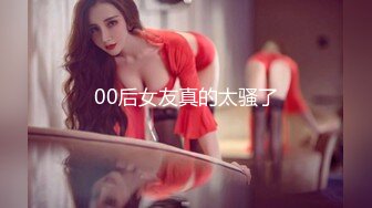 2024年，韩天然爆乳妹，【妍雨Yeonwoo – Suika】大西瓜 西瓜奶太炸裂了，游泳池漏点 (1)