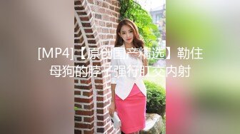 《最新流出福利》青春无敌推特在校大学生眼镜骚妹【小呼噜】私拍~裸舞一字马肥厚鲍鱼紫薇潮喷在宿舍也不怕被撞见 (1)