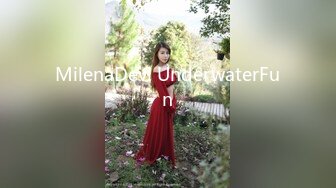 商场女厕全景偷拍★黑色长裙文静的小妹子★小洞洞使用率不高★粉嫩